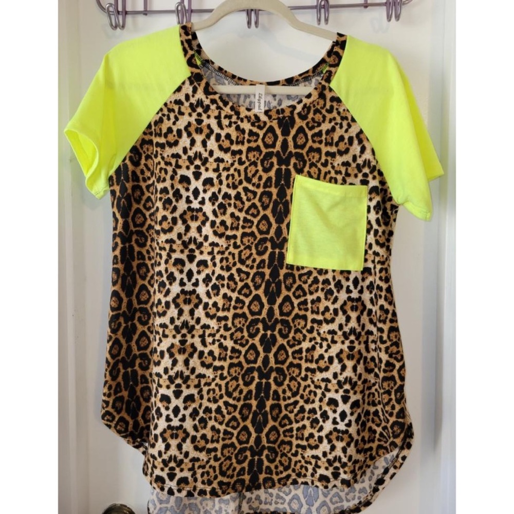 Lilypad Leopard Neon Top